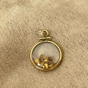Vintage 10k and 24k Gold Shaker Pendant